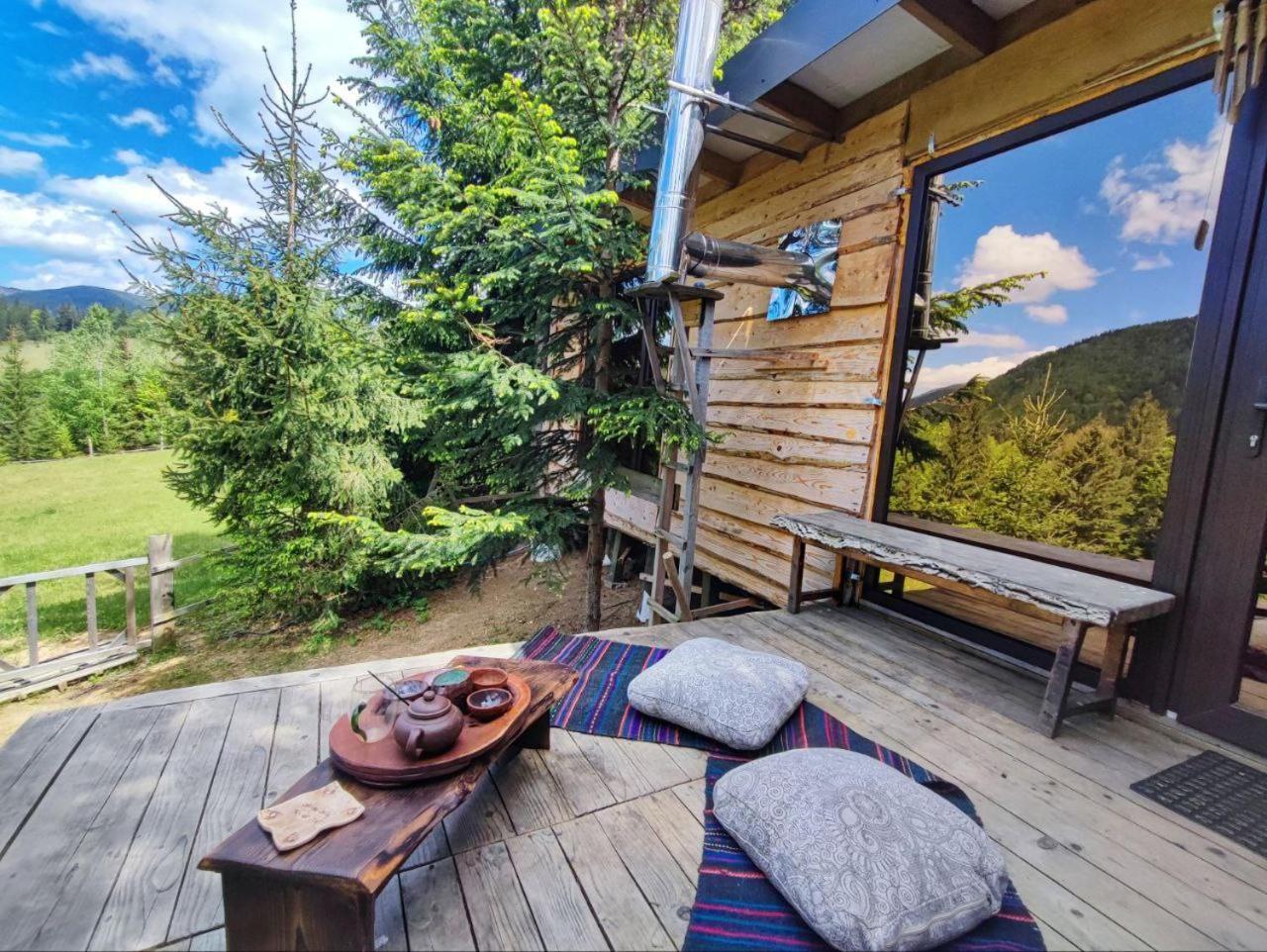 Eco Glamping - Carpathians. Retreat Hub Dzin Space Верховина Екстериор снимка